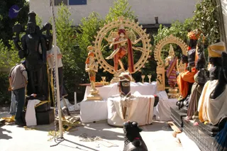 2007-Making-of-Kailasa-in-Los-Angeles