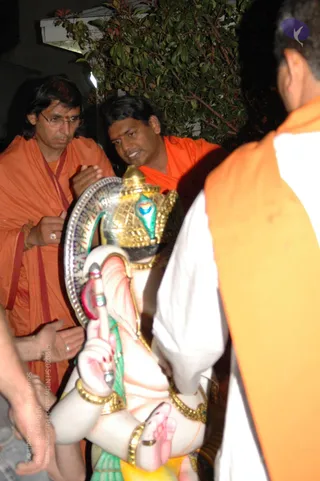2007-Making-of-Kailasa-in-Los-Angeles