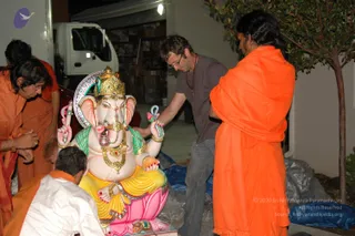 2007-Making-of-Kailasa-in-Los-Angeles