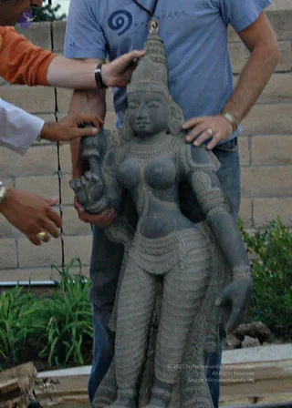 2007-Making-of-Kailasa-in-Los-Angeles