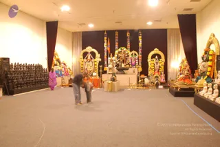2007-Making-of-Kailasa-in-Los-Angeles