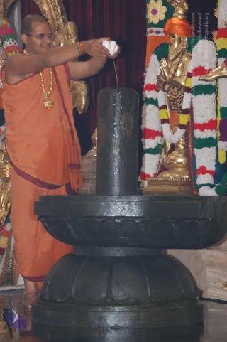 2007-Making-of-Kailasa-in-Los-Angeles