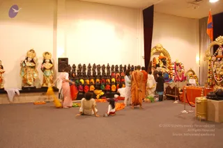 2007-Making-of-Kailasa-in-Los-Angeles