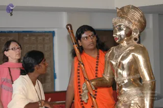 2007-November-7-to-9-Kailasa-in-LosAngeles-Making-of-Temple