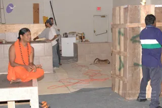 2007-November-7-to-9-Kailasa-in-LosAngeles-Making-of-Temple