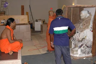 2007-November-7-to-9-Kailasa-in-LosAngeles-Making-of-Temple