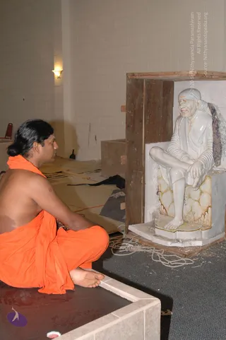 2007-November-7-to-9-Kailasa-in-LosAngeles-Making-of-Temple