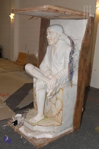 2007-November-7-to-9-Kailasa-in-LosAngeles-Making-of-Temple