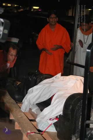 2007-November-7-to-9-Kailasa-in-LosAngeles-Making-of-Temple