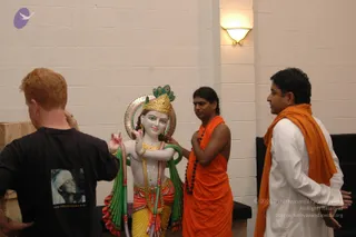 2007-November-7-to-9-Kailasa-in-LosAngeles-Making-of-Temple
