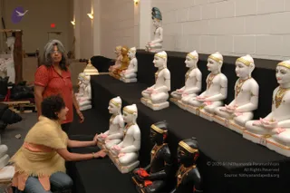 2007-November-7-to-9-Kailasa-in-LosAngeles-Making-of-Temple