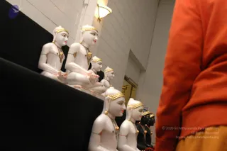 2007-November-7-to-9-Kailasa-in-LosAngeles-Making-of-Temple