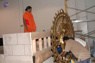 2007-November-7-to-9-Kailasa-in-LosAngeles-Making-of-Temple