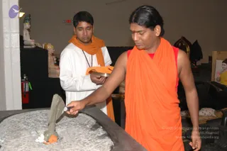 2007-November-7-to-9-Kailasa-in-LosAngeles-Making-of-Temple