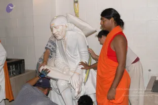 2007-November-7-to-9-Kailasa-in-LosAngeles-Making-of-Temple