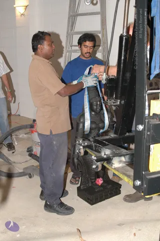 2007-November-7-to-9-Kailasa-in-LosAngeles-Making-of-Temple