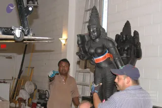 2007-November-7-to-9-Kailasa-in-LosAngeles-Making-of-Temple