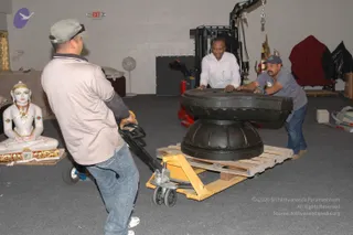 2007-November-7-to-9-Kailasa-in-LosAngeles-Making-of-Temple