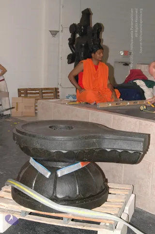 2007-November-7-to-9-Kailasa-in-LosAngeles-Making-of-Temple