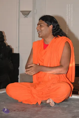 2007-November-7-to-9-Kailasa-in-LosAngeles-Making-of-Temple