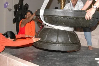 2007-November-7-to-9-Kailasa-in-LosAngeles-Making-of-Temple