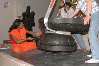 2007-November-7-to-9-Kailasa-in-LosAngeles-Making-of-Temple