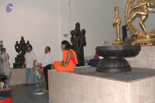 2007-November-7-to-9-Kailasa-in-LosAngeles-Making-of-Temple