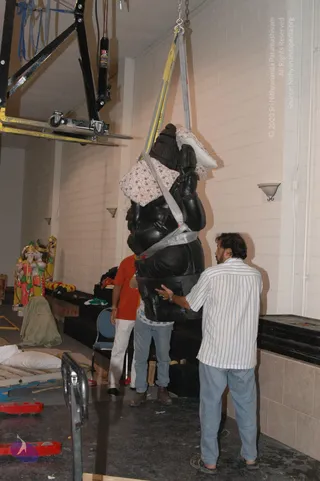 2007-November-7-to-9-Kailasa-in-LosAngeles-Making-of-Temple
