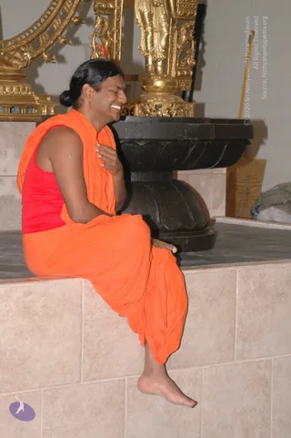 2007-November-7-to-9-Kailasa-in-LosAngeles-Making-of-Temple