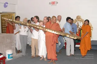 2007-November-7-to-9-Kailasa-in-LosAngeles-Making-of-Temple