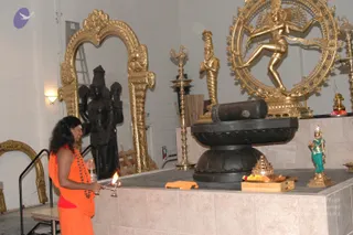 2007-November-7-to-9-Kailasa-in-LosAngeles-Making-of-Temple