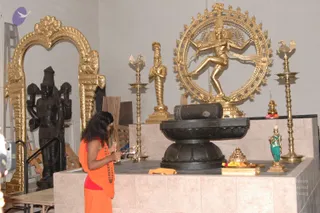 2007-November-7-to-9-Kailasa-in-LosAngeles-Making-of-Temple
