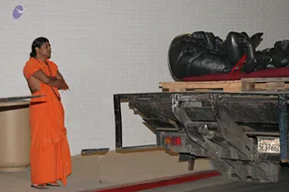 2007-November-7-to-9-Kailasa-in-LosAngeles-Making-of-Temple