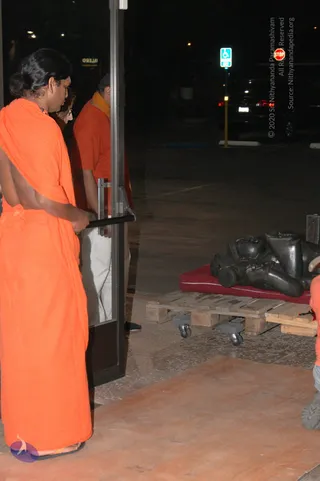 2007-November-7-to-9-Kailasa-in-LosAngeles-Making-of-Temple
