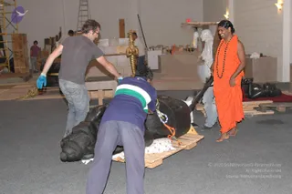 2007-November-7-to-9-Kailasa-in-LosAngeles-Making-of-Temple