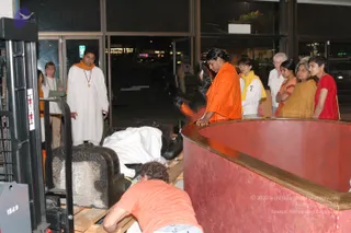 2007-November-7-to-9-Kailasa-in-LosAngeles-Making-of-Temple