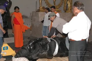 2007-November-7-to-9-Kailasa-in-LosAngeles-Making-of-Temple