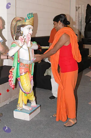 2007-November-7-to-9-Kailasa-in-LosAngeles-Making-of-Temple
