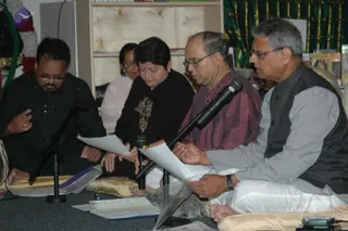 13July2008_Gopi_Group_Bhajans_09_CMP_WM