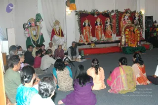 13July2008_Gopi_Group_Bhajans_21_CMP_WM