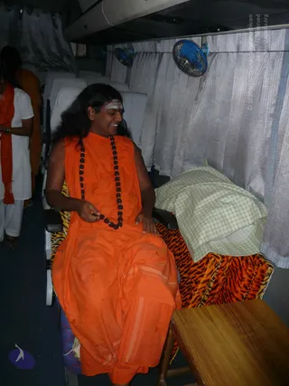 1-Himalaya-Yatra_Photo_1031_P1090177_CMP_WM