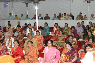 11May08_darshan_029_CMP_WM