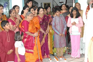 11May08_darshan_090_CMP_WM