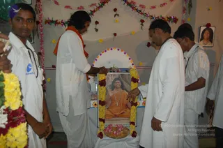 2009-GLIMPSES-OF-NYF-365-DEGREE-EVENT-PHOTOS