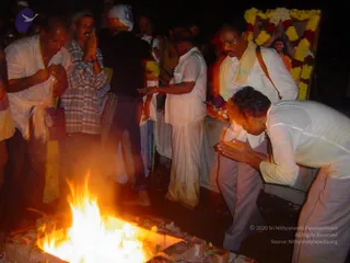 2009-GURUHOMAMA-BY-ACHARYA-THIRUVANNAMALAI