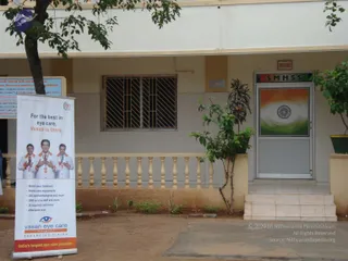 2009-Nithyananda-Youth-Foundation-Offers-Eyecheckup-to-Students