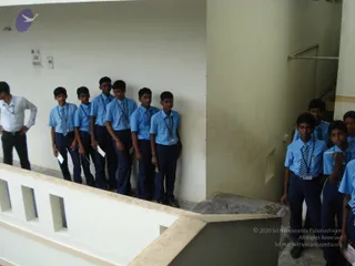 2009-Nithyananda-Youth-Foundation-Offers-Eyecheckup-to-Students