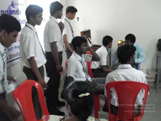 2009-Nithyananda-Youth-Foundation-Offers-Eyecheckup-to-Students