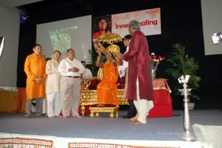 20091017_17Oct2009_Los_Angeles_Diwali_Message_and_Darshan_7801