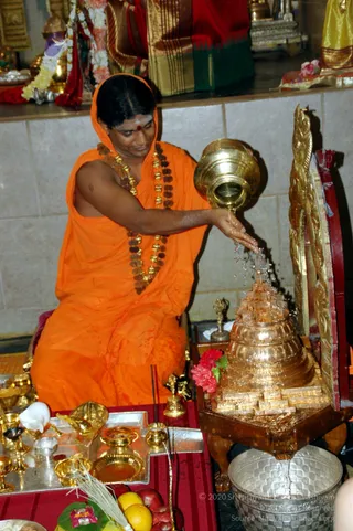 20091017_17Oct2009_Los_Angeles_Lalita_Trishati_Puja_1201